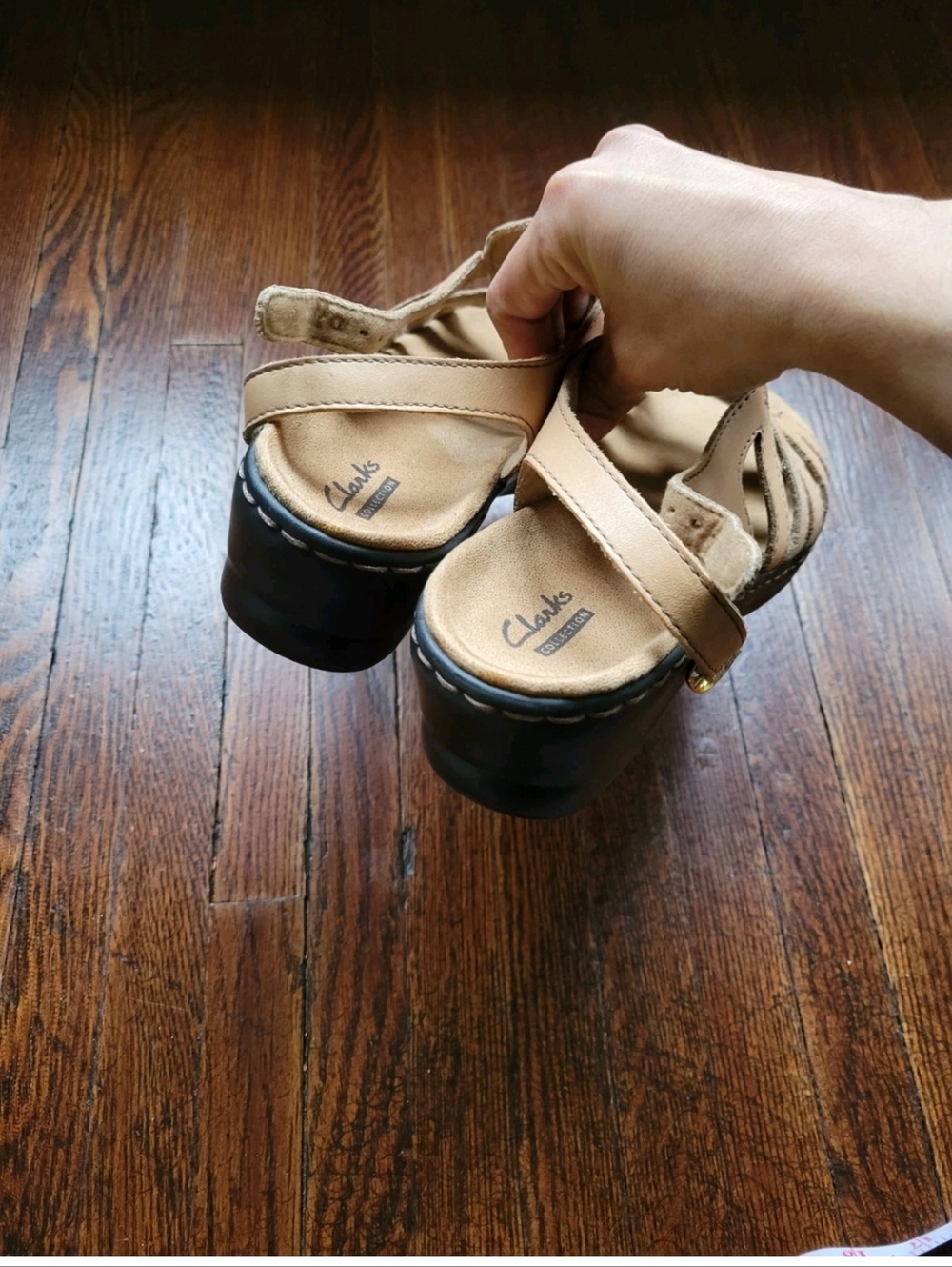 Clarks Womens Size 7M Lexi Marigold Sandals Slingback Beige Open Toe Heels - Picture 5 of 14
